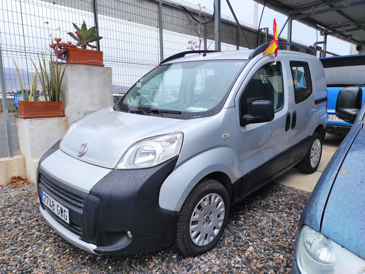 Fiat Fiorino Cube 1.3 Mtj 75 cv Automático