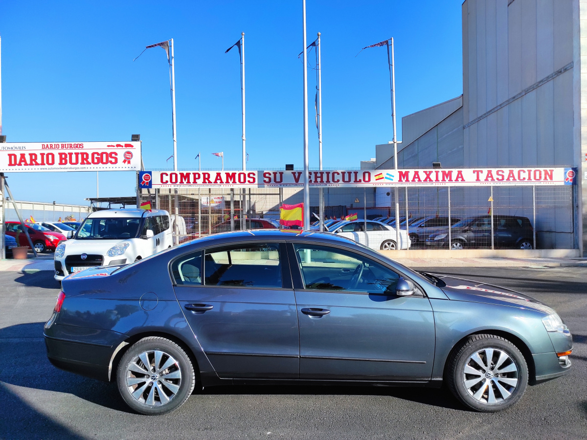 VOLKSWAGEN PASSAT 2.0 Tdi 110 CV