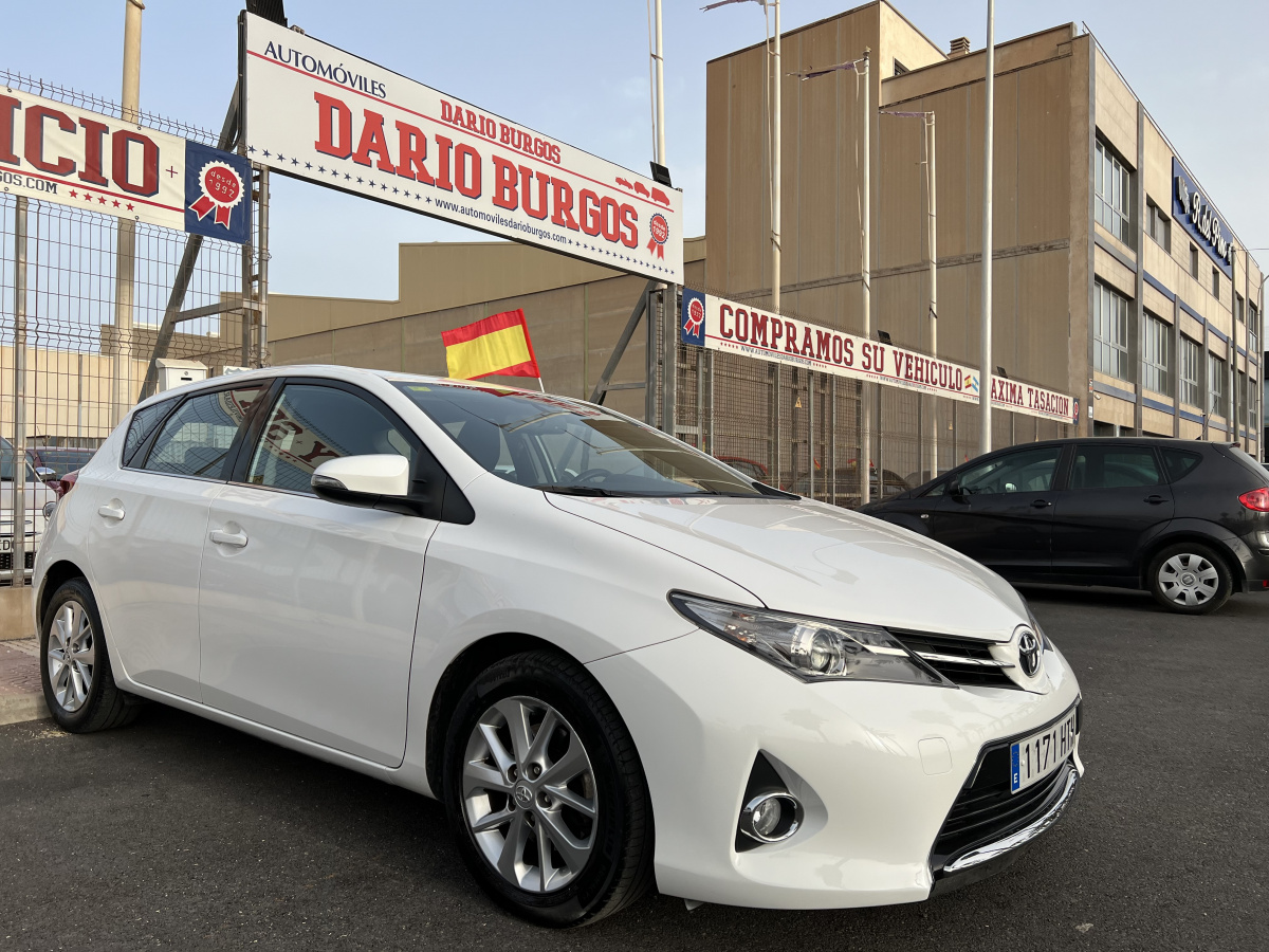 TOYOTA AURIS ACTIVE 2.0 D 120 CV